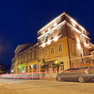 https://hotel-scaletta.pula-hotels.org